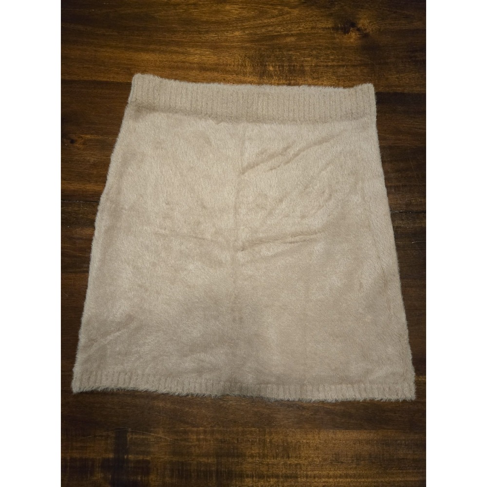 NWT Hollister Fuzzy Faux Fur Mini Skirt Ultra High Rise Chic Womens Medium Tan